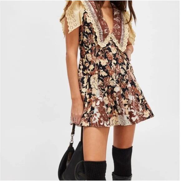 Free People Dresses & Skirts - Free People Bali Antoinette Corduroy Mini Dress M Peter Pan Collar Boho Chic